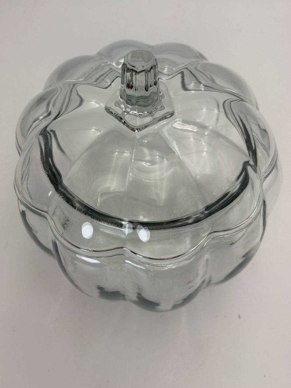 Anchor Hocking Clear Glass Pumpkin Candy Jar with Lid - Picture 3 of 9